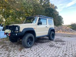 Beige Gebraucht 2022 Suzuki Jimny SUV | 29.000 € (Fairer Preis)