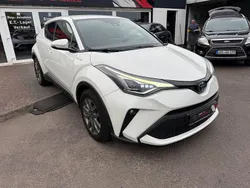 Weiß Gebraucht 2021 Toyota C-HR Lounge SUV | 20.300 € (Fairer Preis)
