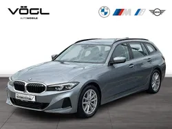 Grau Gebraucht 2023 BMW 318 Efficient Dynamics Kombi | 31.880 € (Fairer Preis)