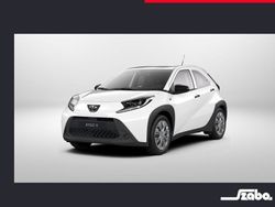 Weiß Gebraucht 2024 Toyota Aygo X-play Kleinwagen | 15.054 €