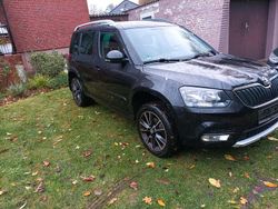 Schwarz Gebraucht 2015 Skoda Yeti SUV | 5.500 € (Superpreis)