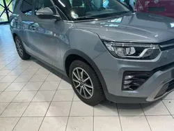 Grau Gebraucht 2022 Ssangyong Tivoli SUV | 16.344 € (Guter Preis)