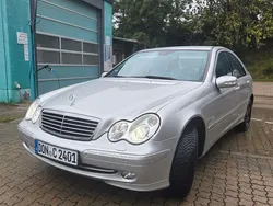 Silber Gebraucht 2003 Mercedes C180 Avantgarde Limousine | 2.950 € (Fairer Preis)