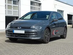 Delfingrau metallic Gebraucht 2024 VW Golf VIII Edition Limousine | 32.200 € (Fairer Preis)