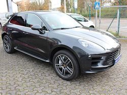 Grau Gebraucht 2021 Porsche Macan Turbo SUV | 67.490 € (Guter Preis)