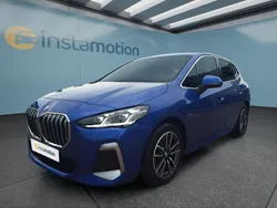 Blau Gebraucht 2024 BMW 218 Active Tourer Van / Kleinbus | 30.699 € (Guter Preis)