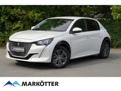 Weiß Gebraucht 2021 Peugeot e-208 Allure Kleinwagen | 16.990 € (Fairer Preis)
