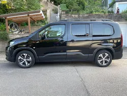 Schwarz Gebraucht 2023 Peugeot e-Rifter GT Van / Kleinbus | 22.999 € (Guter Preis)