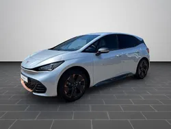 Geyser silver metallic (metallic) Gebraucht 2025 Cupra Born Kleinwagen | 37.990 € (Fairer Preis)