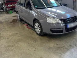 Grau Gebraucht 2008 VW Golf V Kombi | 5.400 € (Teuer)