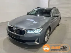 Grau Gebraucht 2022 BMW 530 Luxury Line Kombi | 26.950 € (Superpreis)