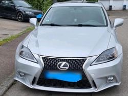 Grau Gebraucht 2007 Lexus IS220d Limousine | 6.850 €