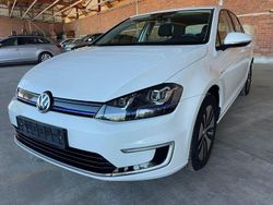 Weiß Gebraucht 2016 VW e-Golf Kleinwagen | 10.499 € (Fairer Preis)