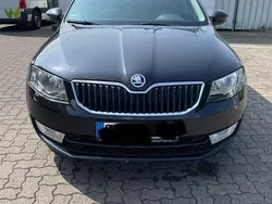 Schwarz Gebraucht 2017 Skoda Octavia Style Kombi | 8.495 € (Guter Preis)
