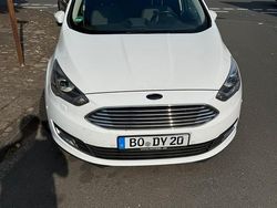 Weiß Gebraucht 2018 Ford C-MAX Van / Kleinbus | 13.500 € (Fairer Preis)