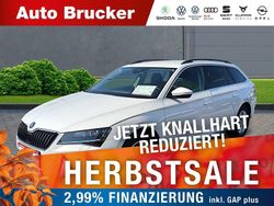 Weiss Gebraucht 2018 Skoda Superb Ambition Kombi | 24.770 € (Teuer)