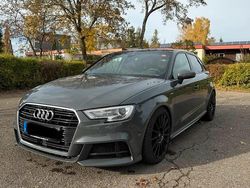 Grau Gebraucht 2017 Audi A3 S-Line Coupé | 14.900 € (Fairer Preis)