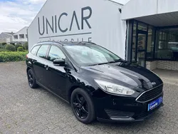Schwarz Gebraucht 2016 Ford Focus Trend Kombi | 5.990 € (Fairer Preis)
