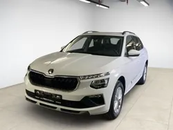Weiß Gebraucht 2022 Skoda Kamiq Selection SUV | 30.160 € (Fairer Preis)