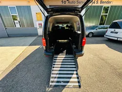Blau Gebraucht 2015 VW Caddy Maxi Van / Kleinbus | 26.990 €