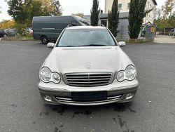 Silber Gebraucht 2004 Mercedes C180 Avantgarde Kombi | 4.490 € (Teuer)