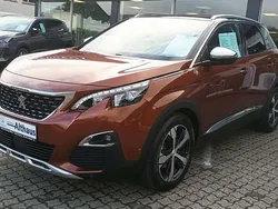 Copperbraun metallic Gebraucht 2018 Peugeot 3008 Crossway SUV | 21.950 € (Fairer Preis)