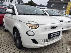 Weiß Gebraucht 2023 Fiat 500e Basis Cabrio | 19.999 € (Superpreis)