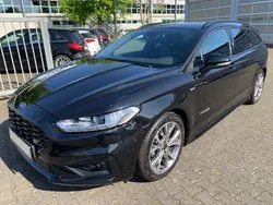 Obsidianschwarz metallic Gebraucht 2020 Ford Mondeo ST-Line Kombi | 20.950 € (Fairer Preis)