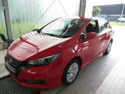 Rot Gebraucht 2022 Nissan Leaf N-Connecta Kleinwagen | 12.999 €