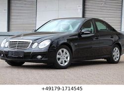 Obsidianschwarz metalliclack Gebraucht 2009 Mercedes E200 Limousine | 15.999 € (Fairer Preis)
