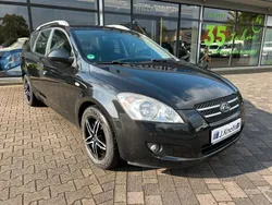 Schwarz Gebraucht 2009 Kia Ceed Sportswagon Vision Kombi | 2.750 € (Superpreis)