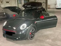 Grün Gebraucht 2018 Mini John Cooper Works Kleinwagen | 24.990 € (Fairer Preis)