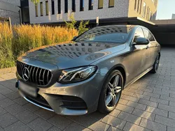 Grau Gebraucht 2019 Mercedes E200 AMG line Limousine | 28.590 € (Superpreis)