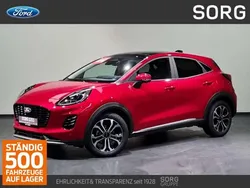 Rot, fantastic red metallic Gebraucht 2024 Ford Puma Titanium Kleinwagen | 27.350 € (Fairer Preis)