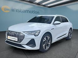Weiß Gebraucht 2022 Audi e-tron S-Line SUV | 38.849 € (Fairer Preis)