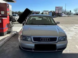 Silber Gebraucht 1997 Audi A4 Limousine | 1.199 € (Fairer Preis)