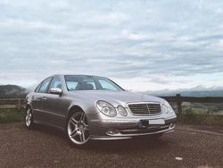 Silber Gebraucht 2003 Mercedes E240 Avantgarde Limousine | 7.500 € (Teuer)
