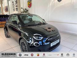 Onyx schwarz Gebraucht 2023 Fiat 500e La Prima Kleinwagen | 29.990 €
