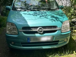 Blau Gebraucht 2003 Opel Agila Kleinwagen | 500 € (Guter Preis)