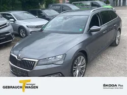 Grau Gebraucht 2022 Skoda Superb Style Kombi | 28.970 € (Fairer Preis)