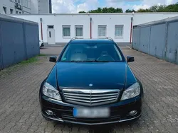 Schwarz Gebraucht 2010 Mercedes C220 Kombi | 7.499 € (Fairer Preis)