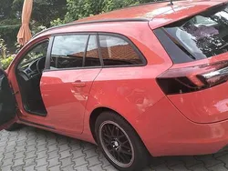 Rot Gebraucht 2013 Opel Insignia Sport Kombi | 9.000 € (Teuer)