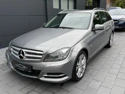 Silber Gebraucht 2011 Mercedes C250 Avantgarde Limousine | 10.999 € (Fairer Preis)