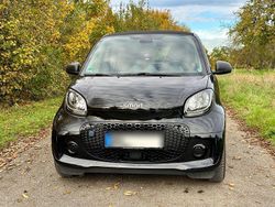 Schwarz Gebraucht 2023 Smart ForTwo Electric Drive Coupé | 13.200 € (Etwas zu teuer)