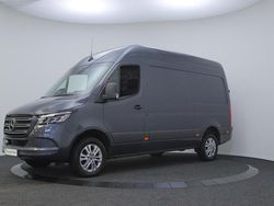 Tenorietgrijs Gebraucht 2024 Mercedes Sprinter Van | 57.400 €