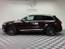 Braun Gebraucht 2022 Audi SQ7 Sport SUV | 73.000 € (Superpreis)