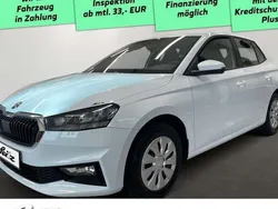Weiß Gebraucht 2024 Skoda Fabia Selection Limousine | 19.573 € (Fairer Preis)