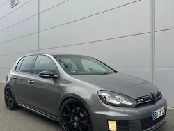Grau Gebraucht 2009 VW Golf VI GTD Kleinwagen | 8.200 € (Fairer Preis)