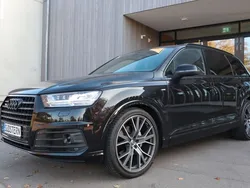 Orcaschwarz metallic Gebraucht 2016 Audi Q7 S-Line SUV | 36.990 € (Guter Preis)
