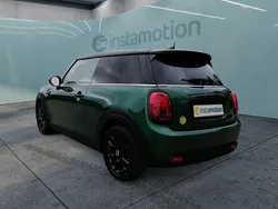 Grün Gebraucht 2022 Mini Cooper SE Kleinwagen | 18.399 € (Guter Preis)
